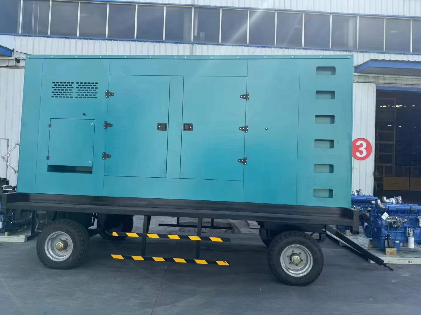 阿拉善右机油滤清器堵塞后,发动机还能继续使用吗?